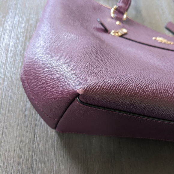 Maroon Coach Tote Purse Lightly Used - Picture 6 of 7